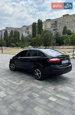 Седан Ford Fiesta 2018 в 