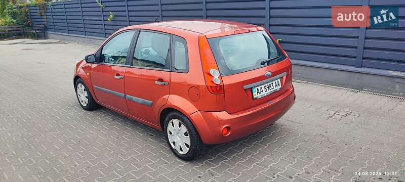Хэтчбек Ford Fiesta 2006 в Киеве фото 7 Хэтчбек Ford Fiesta 2006 в Киеве