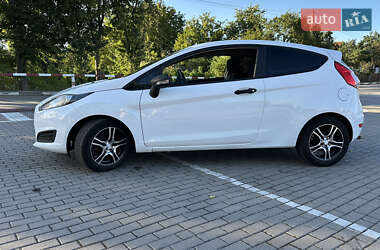 Хэтчбек Ford Fiesta 2012 в 