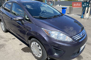 Седан Ford Fiesta 2013 в Полтаві