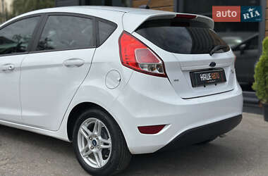 Хэтчбек Ford Fiesta 2019 в 