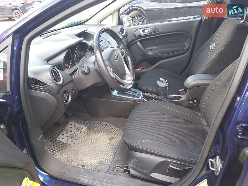 Седан Ford Fiesta 2015 в Харькове