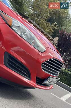 Хэтчбек Ford Fiesta 2014 в 