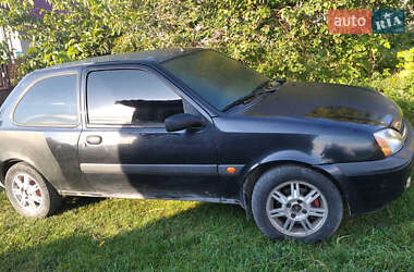 Хэтчбек Ford Fiesta 2000 в 