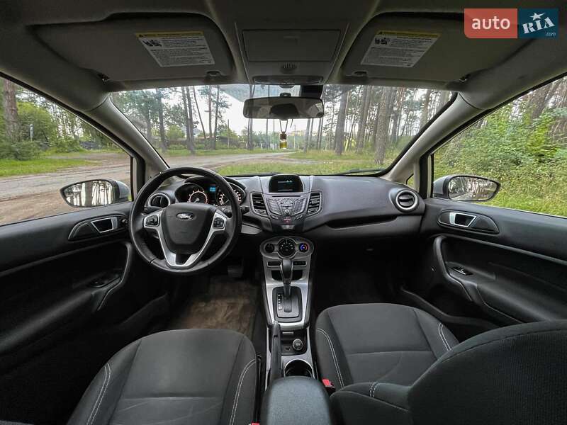 Седан Ford Fiesta 2016 в Житомире