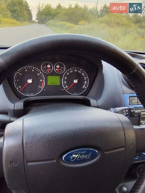 Хетчбек Ford Fiesta 2007 в Яворові