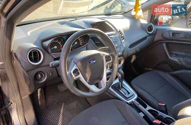 Хэтчбек Ford Fiesta 2019 в 