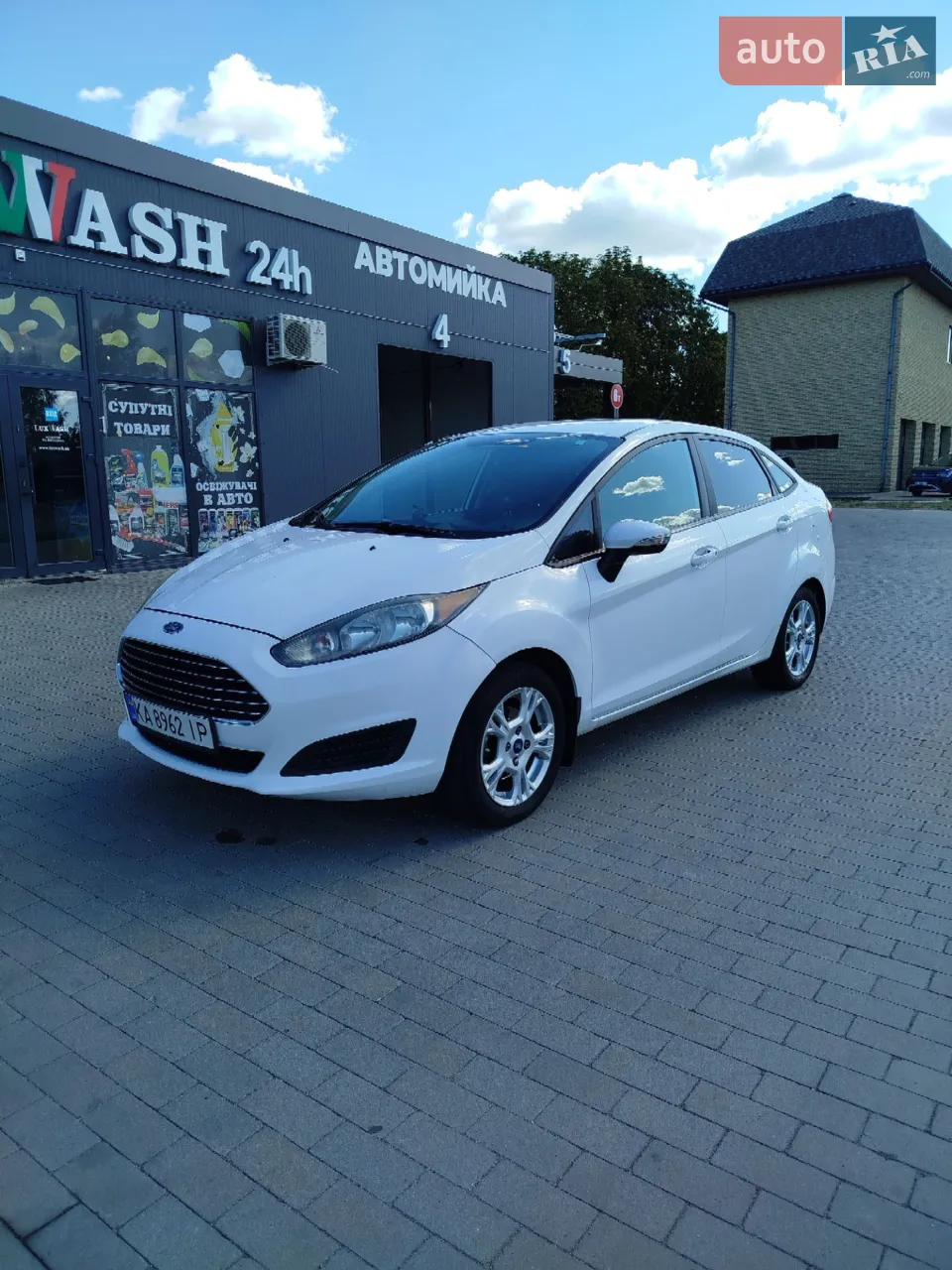 2015 Ford Fiesta - мініатюра 16