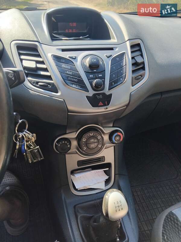 Хэтчбек Ford Fiesta 2010 в Малодолинском фото 3 Хэтчбек Ford Fiesta 2010 в Малодолинском