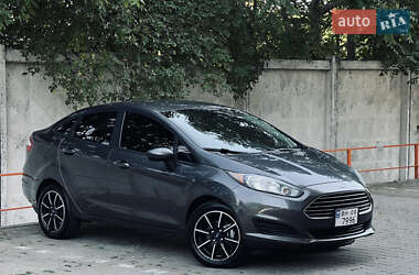Седан Ford Fiesta 2019 в 