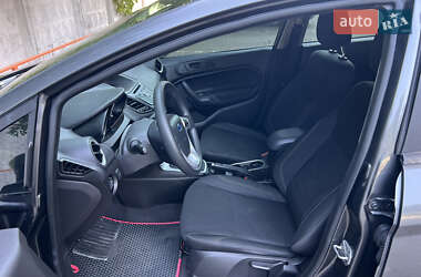 Седан Ford Fiesta 2019 в 