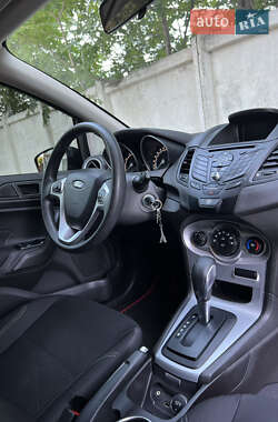 Седан Ford Fiesta 2019 в 