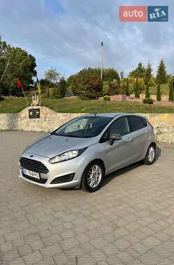 Хэтчбек Ford Fiesta 2013 в 