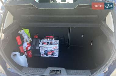 Хэтчбек Ford Fiesta 2014 в 