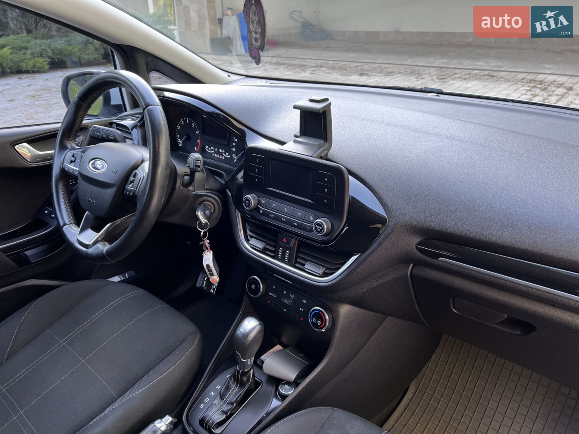 2017 Ford Fiesta - мініатюра 14
