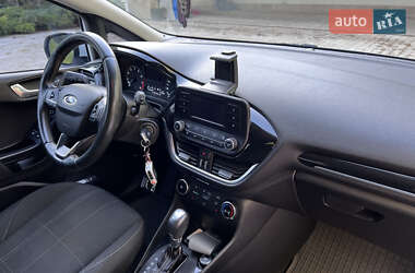 Хэтчбек Ford Fiesta 2017 в 