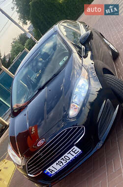 Седан Ford Fiesta 2019 в 