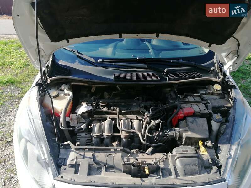 Седан Ford Fiesta 2018 в Житомирі