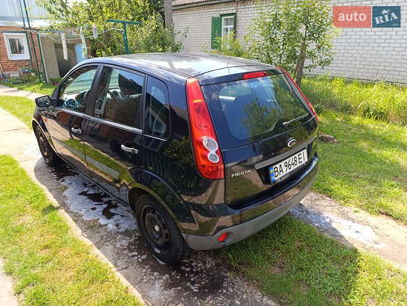 Хэтчбек Ford Fiesta 2007 в Черкассах фото 3 Хэтчбек Ford Fiesta 2007 в Черкассах