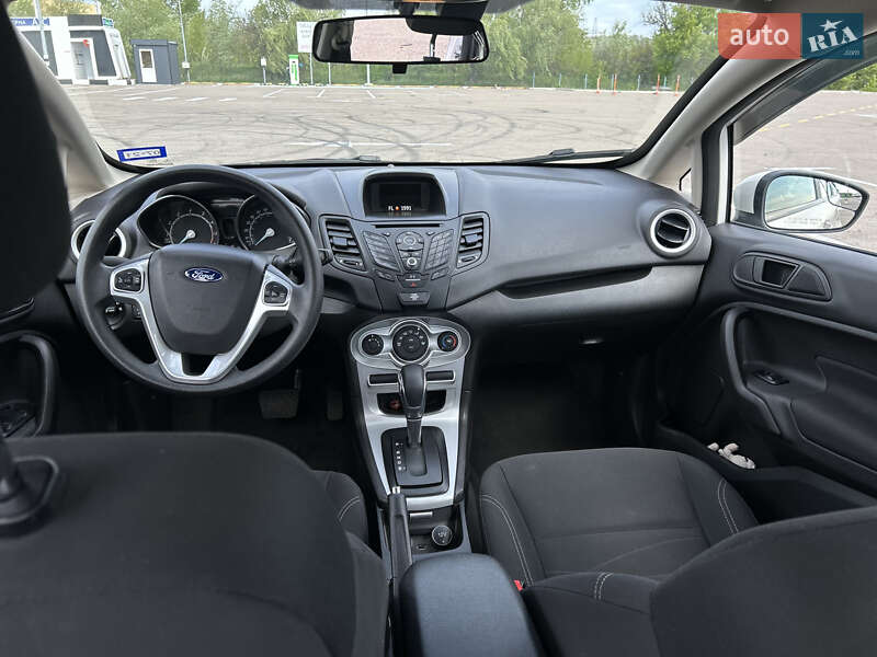 Седан Ford Fiesta 2018 в Киеве