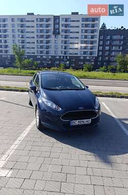 Хетчбек Ford Fiesta 2016 в Львові
