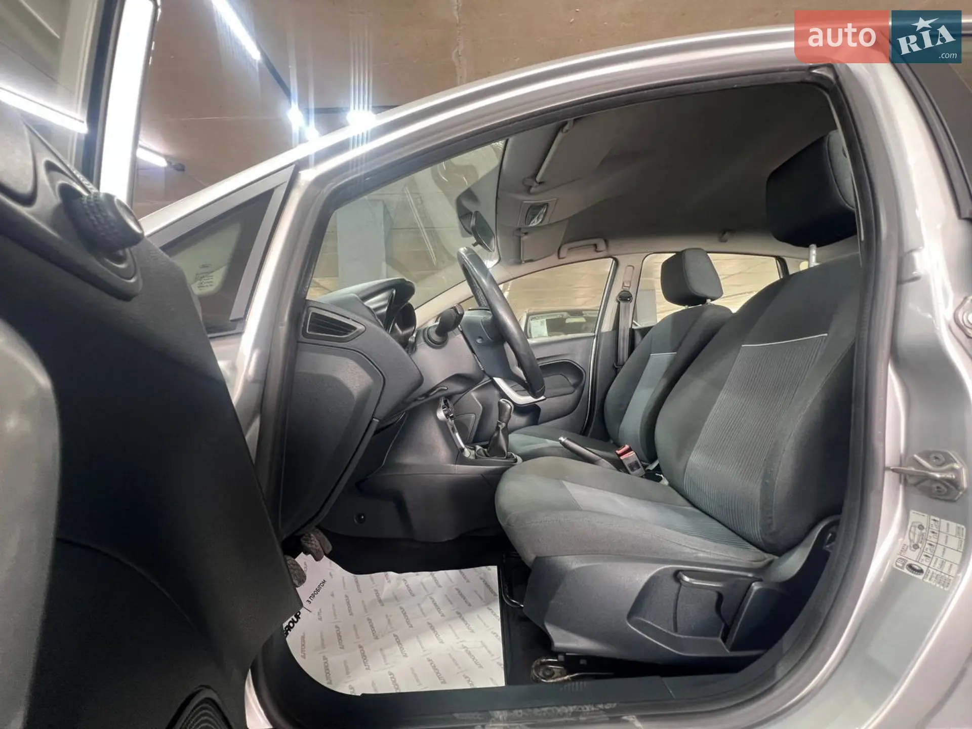 2012 Ford Fiesta - мініатюра 19