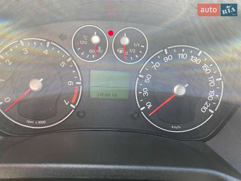 Хэтчбек Ford Fiesta 2008 в Каменском