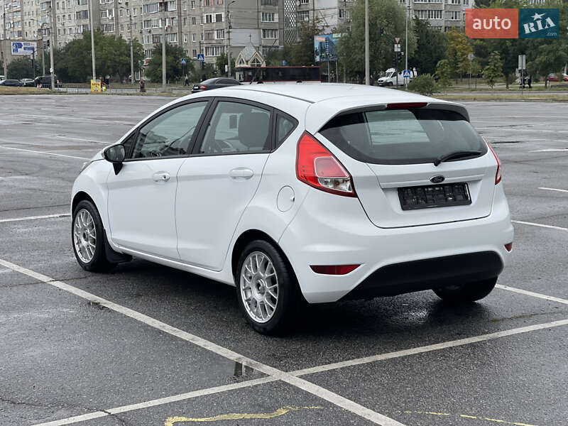 Хэтчбек Ford Fiesta 2016 в Ивано-Франковске фото 9 Хэтчбек Ford Fiesta 2016 в Ивано-Франковске