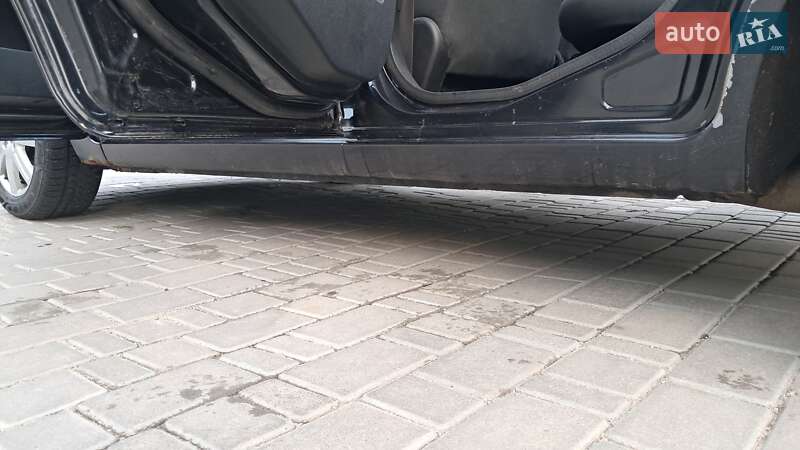 Хэтчбек Ford Fiesta 2005 в Виннице