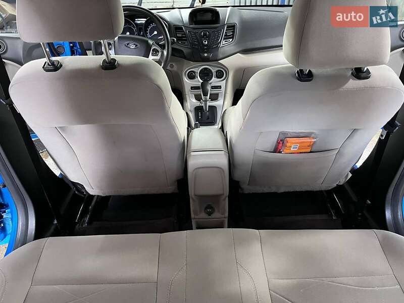 Хэтчбек Ford Fiesta 2014 в Луцке