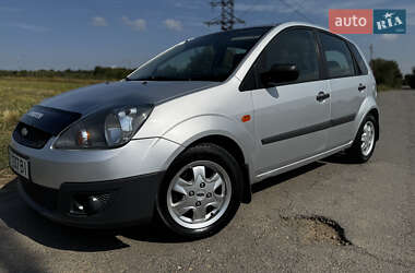 Хэтчбек Ford Fiesta 2008 в Снятине