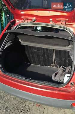 Хэтчбек Ford Fiesta 2006 в 