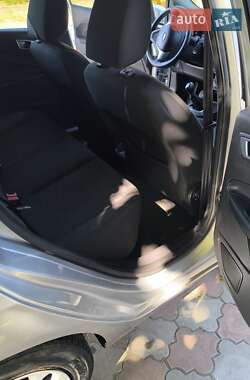 Седан Ford Fiesta 2013 в 