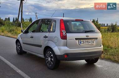 Хэтчбек Ford Fiesta 2008 в 