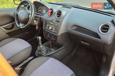 Хэтчбек Ford Fiesta 2008 в 