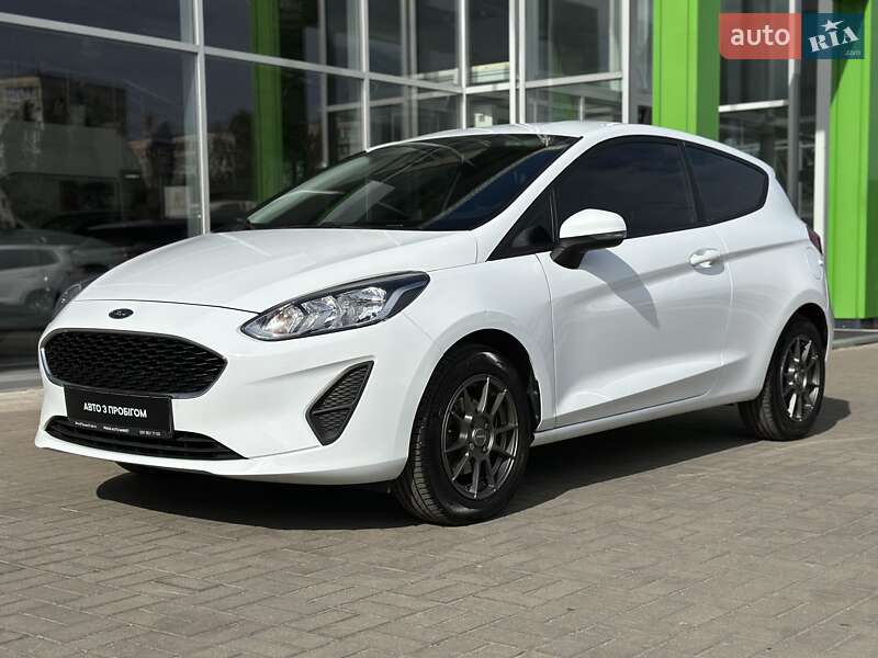 Хэтчбек Ford Fiesta 2018 в Киеве
