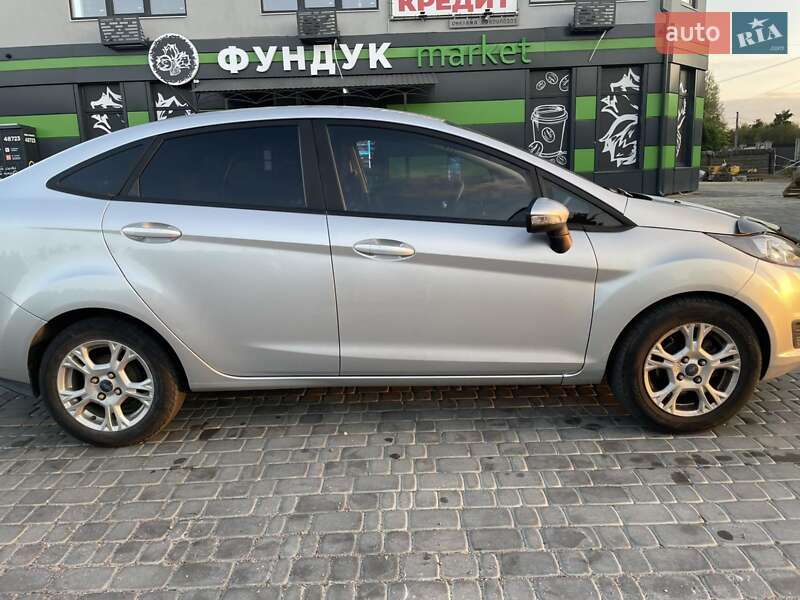 Ford Fiesta 2015