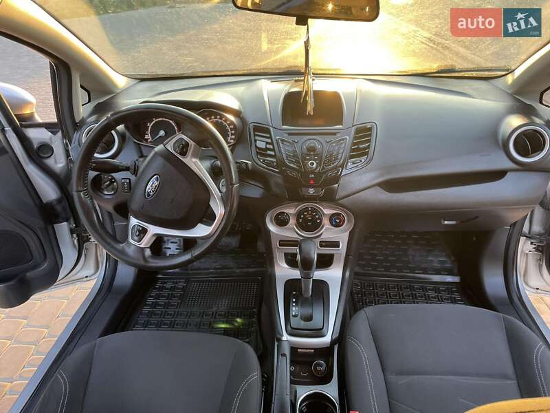 Седан Ford Fiesta 2015 в Житомире фото 21 Седан Ford Fiesta 2015 в Житомире