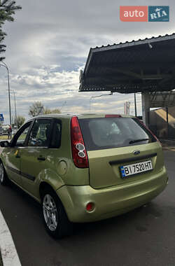 Хэтчбек Ford Fiesta 2007 в 