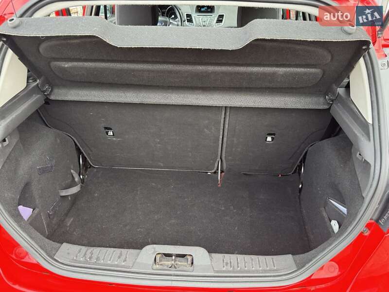 Хэтчбек Ford Fiesta 2015 в Фастове фото 15 Хэтчбек Ford Fiesta 2015 в Фастове