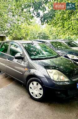 Хетчбек Ford Fiesta 2008 в 