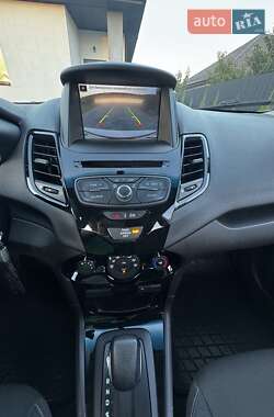 Хэтчбек Ford Fiesta 2019 в 