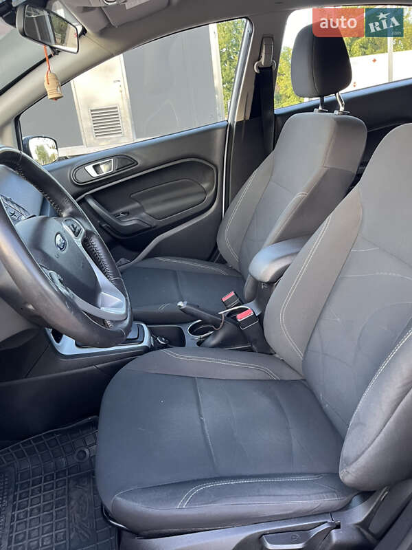 Хэтчбек Ford Fiesta 2015 в Белой Церкви