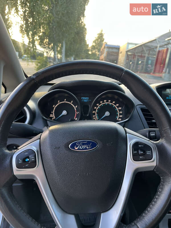 Хэтчбек Ford Fiesta 2015 в Белой Церкви