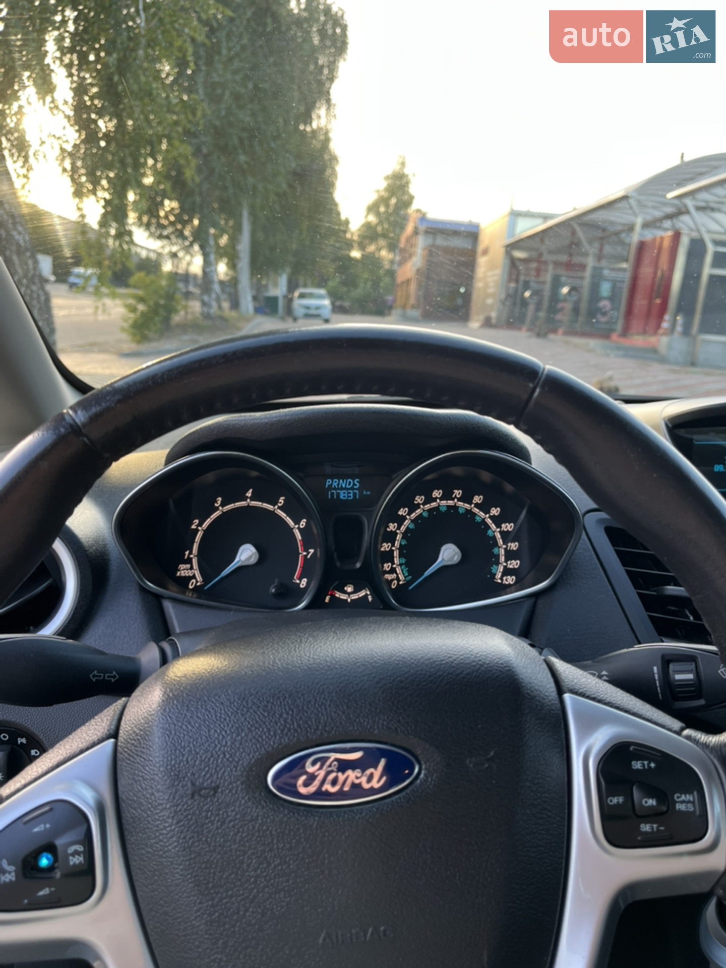 2015 Ford Fiesta - мініатюра 22