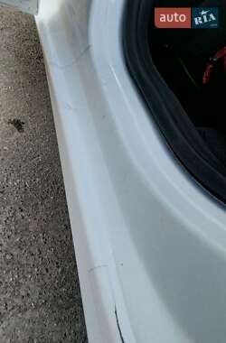 Хэтчбек Ford Fiesta 2013 в 
