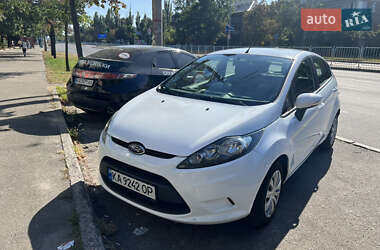 Хэтчбек Ford Fiesta 2012 в Киеве
