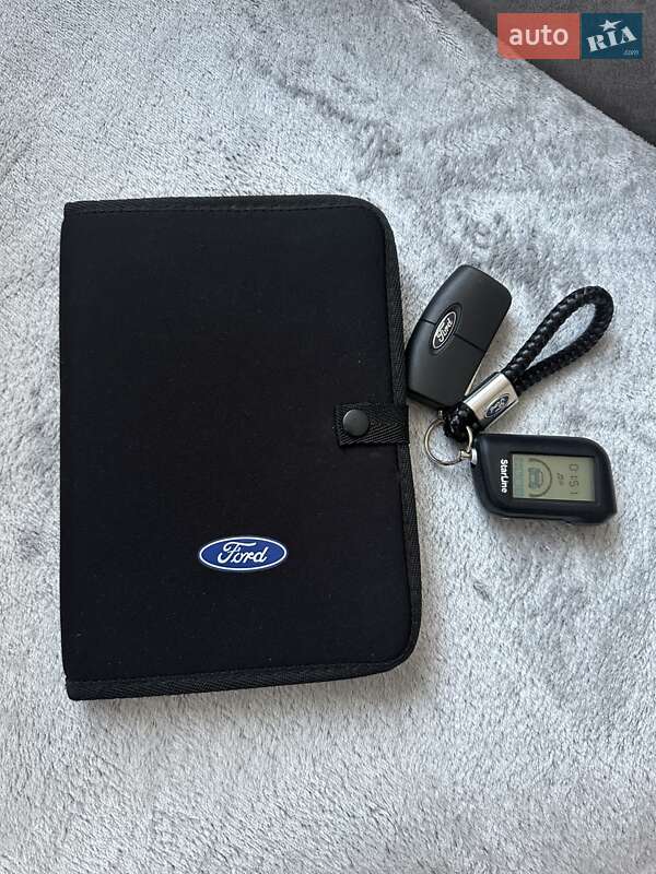 Хэтчбек Ford Fiesta 2013 в Доманевке