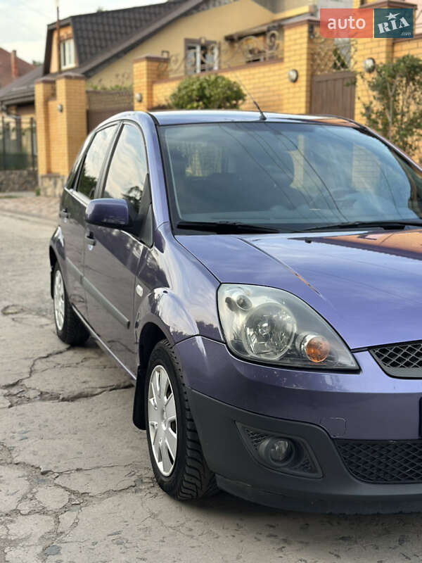 Хэтчбек Ford Fiesta 2007 в Днепре фото 2 Хэтчбек Ford Fiesta 2007 в Днепре