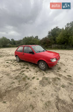 Хэтчбек Ford Fiesta 1989 в Добротворе